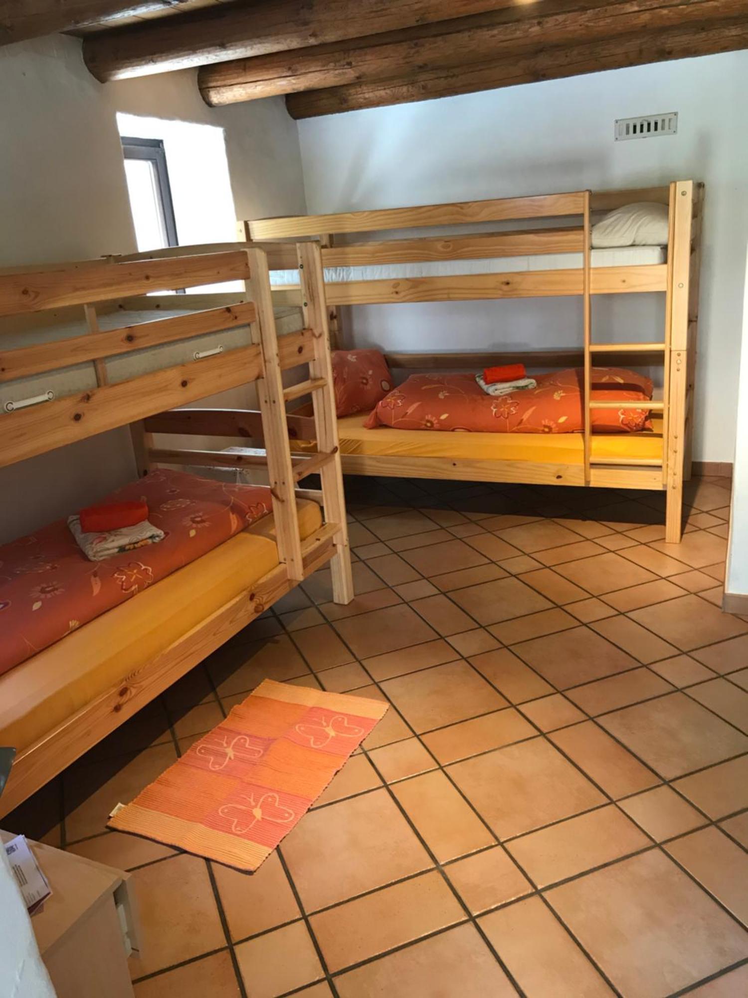 Ostello Orgnana Gambarogno Zewnętrze zdjęcie